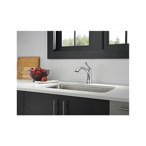 Delta 1353-dst linden single handle kitchen faucet chrome